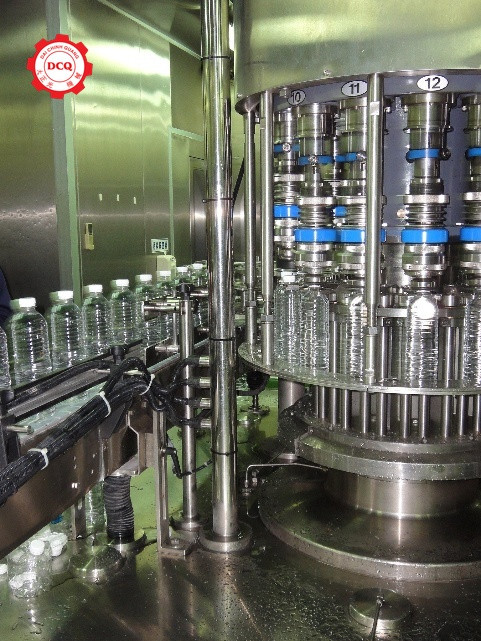 Automatic Bottle Filling Machine (3-in-1 Washing - Filling - Capping System)